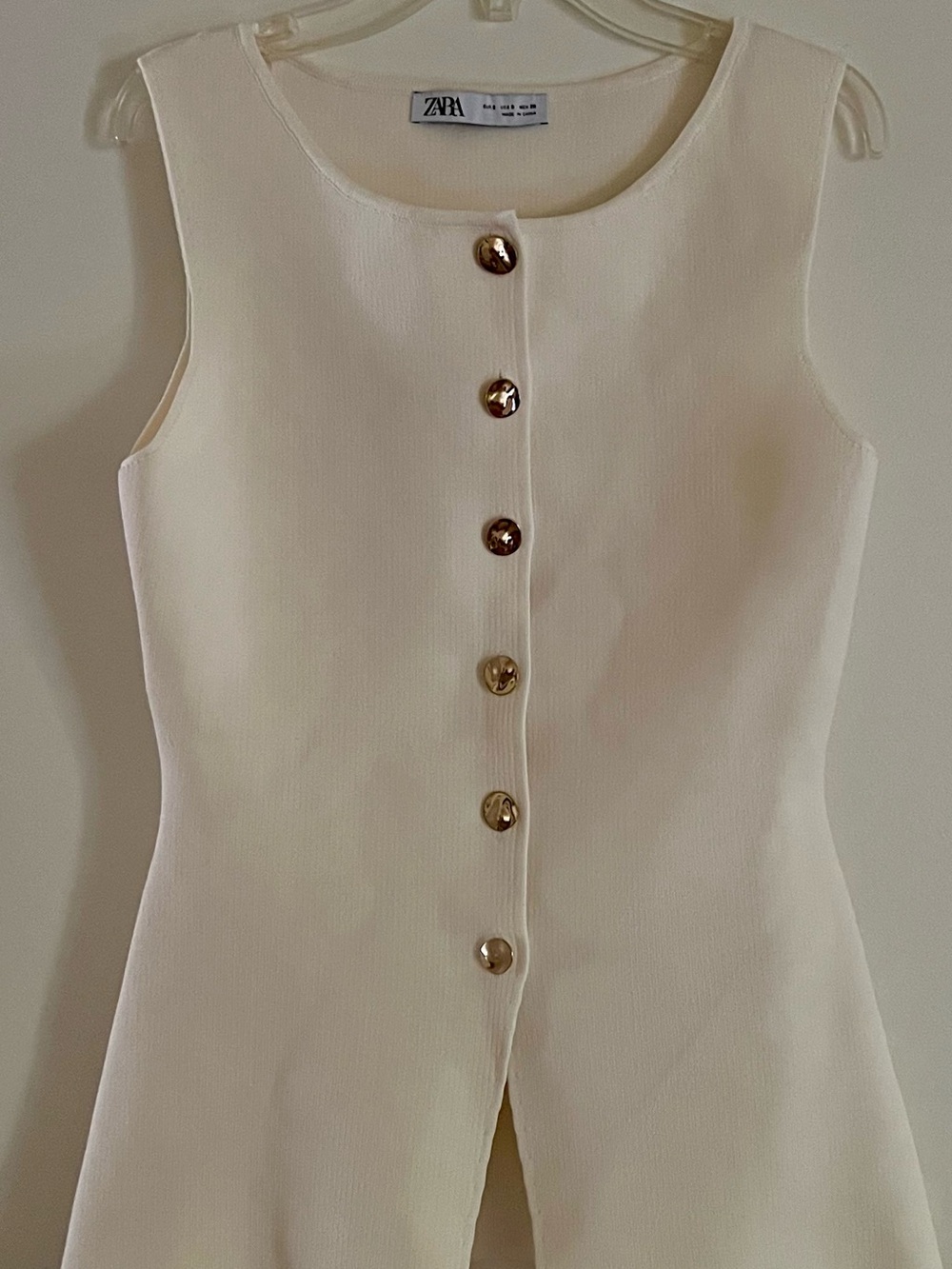 Zara Ivory Sleeveless Button-Front Vest